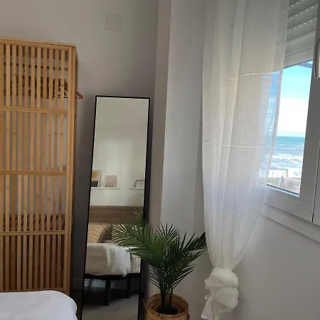 Playa Balerma شقة إل خيذو